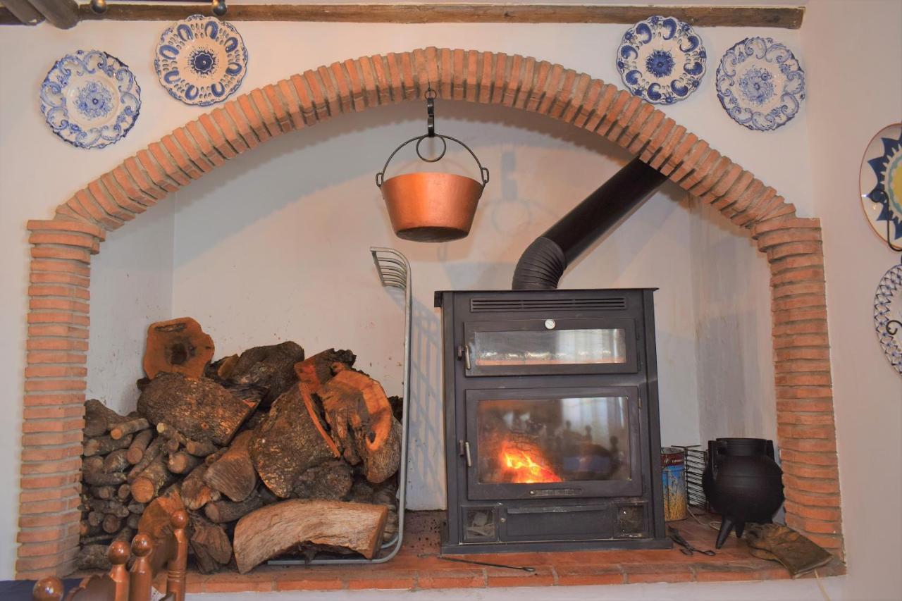 Torrejón el Rubio Posada El Arriero מראה חיצוני תמונה